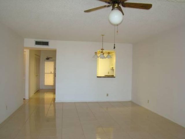 370 NW 76th Avenue, Unit 104, Margate, FL 33063 Photo