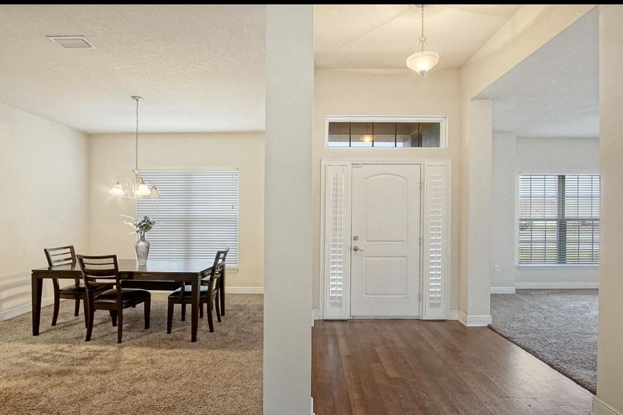 5803 NW Dooley Circle, Port Saint Lucie, FL 34986 Photo