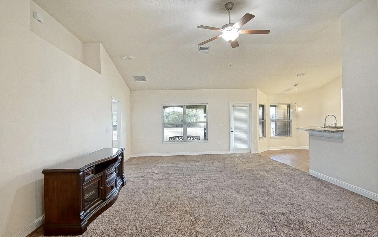 5803 NW Dooley Circle, Port Saint Lucie, FL 34986 Photo