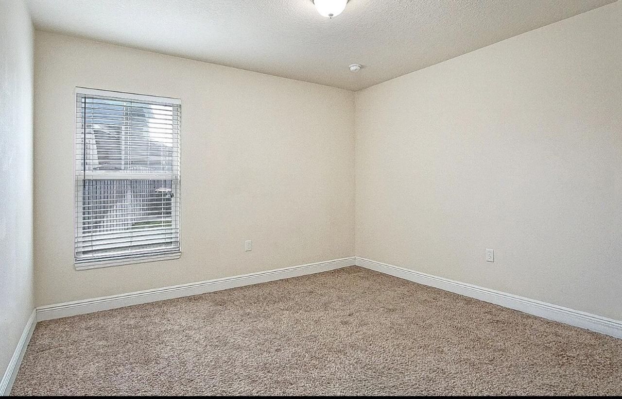 5803 NW Dooley Circle, Port Saint Lucie, FL 34986 Photo