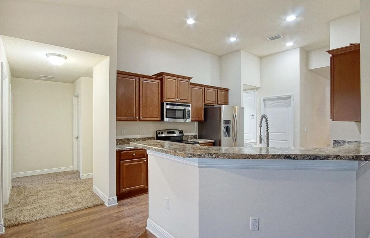 5803 NW Dooley Circle, Port Saint Lucie, FL 34986 Photo