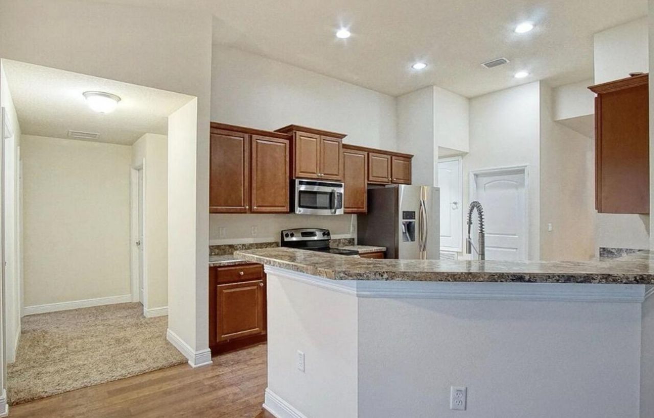 5803 NW Dooley Circle, Port Saint Lucie, FL 34986 Photo