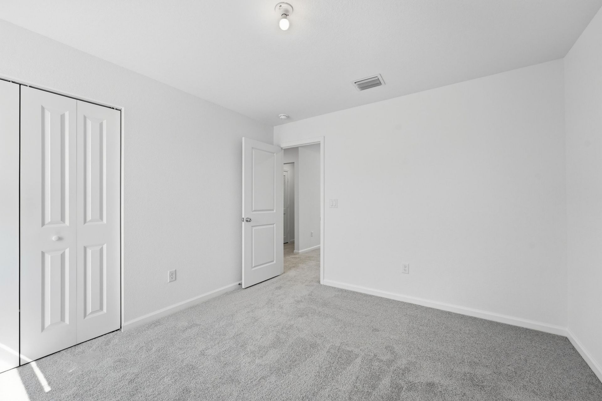 5868 NW Sweetwood Drive, Port Saint Lucie, FL 34987 Photo