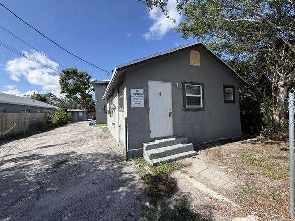 904 4th Street, Unit 3, West Palm Beach, FL 33401