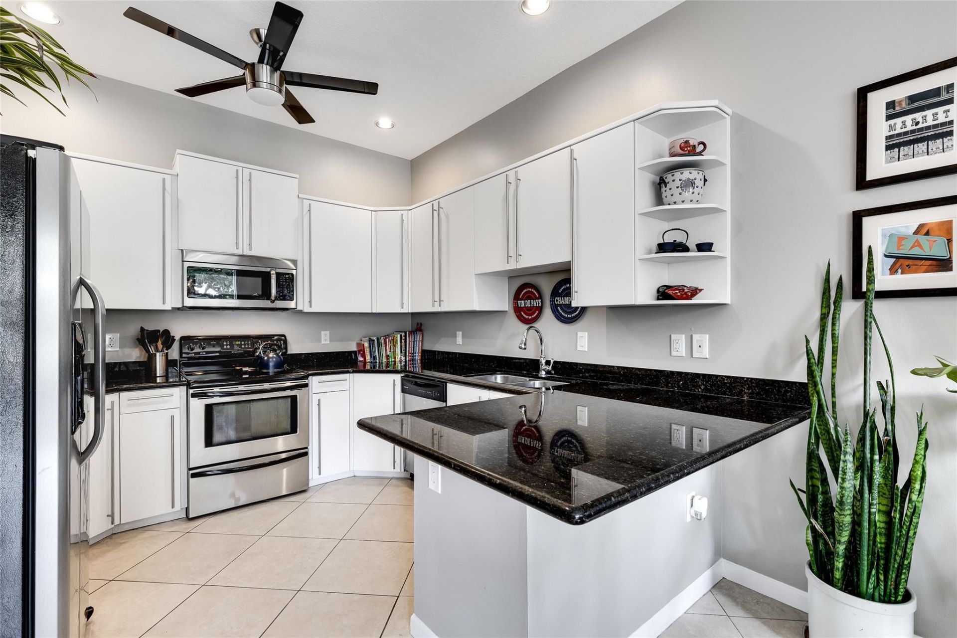 1224 NE 18th Avenue, Unit 1, Fort Lauderdale, FL 33304 Photo
