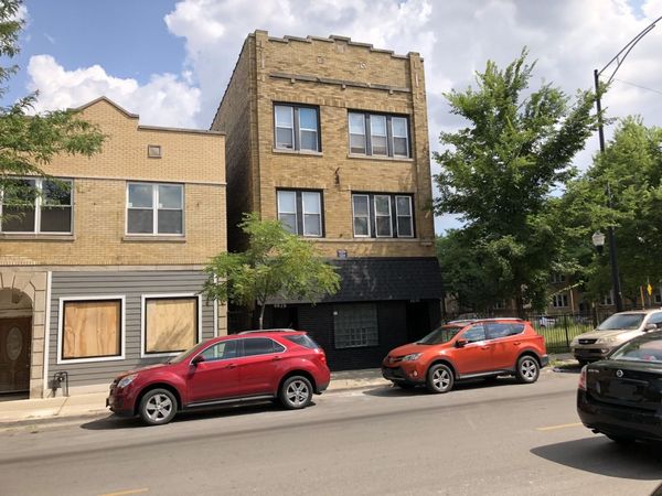 4876 W Armitage Avenue , Unit 3F, Chicago, IL 60639