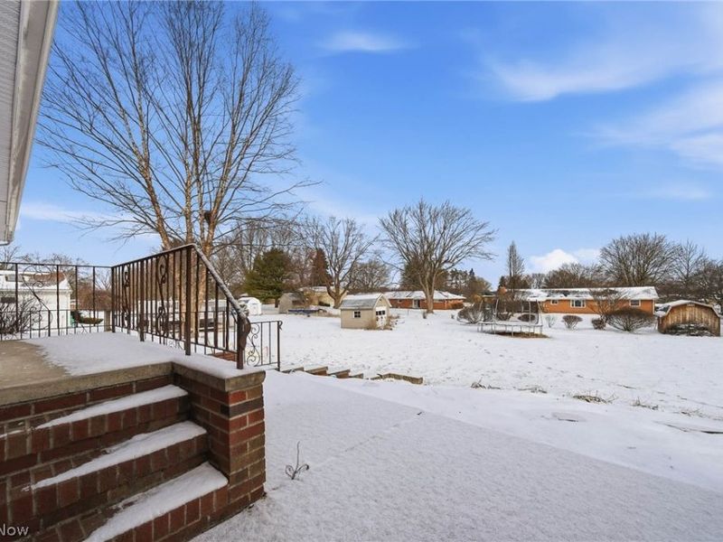 2525 Hollyview Avenue NE, Canton, OH 44721 Photo 37