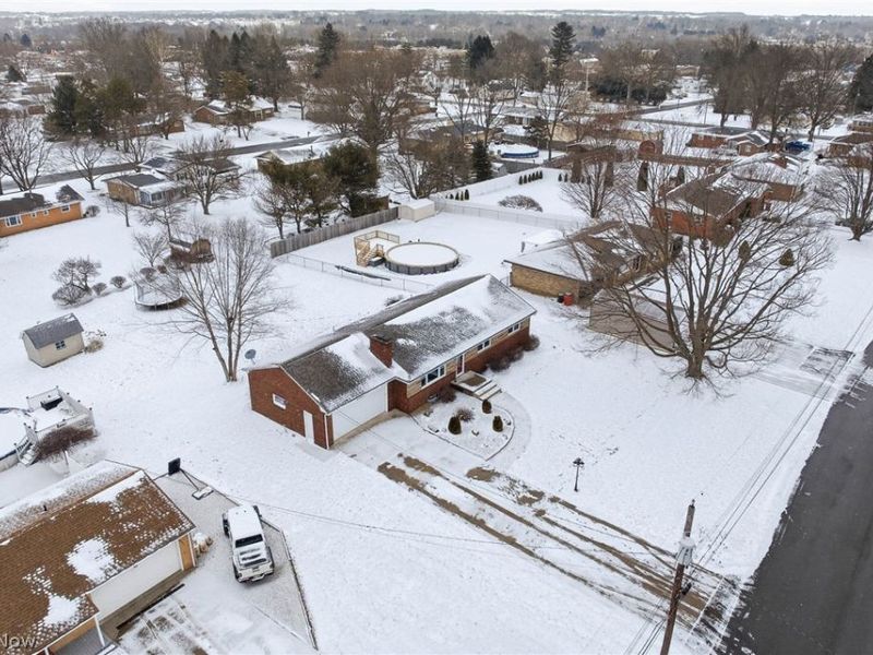 2525 Hollyview Avenue NE, Canton, OH 44721 Photo 5