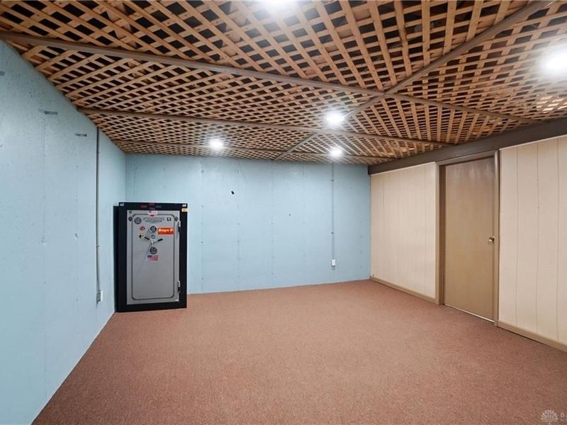 105 W Roger Drive, Trenton, OH 45067 Photo 48