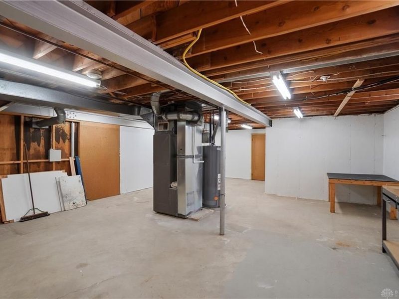 105 W Roger Drive, Trenton, OH 45067 Photo 52