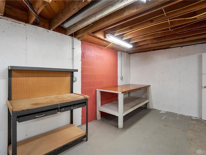 105 W Roger Drive, Trenton, OH 45067 Photo 54