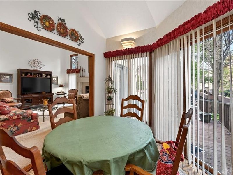 955 Elk Hollow Lane, Centerville, OH 45459 Photo 12