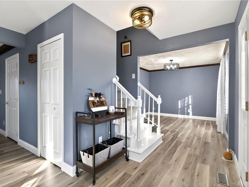 2025 Meadowside Lane, Dayton, OH 45458 Photo 9