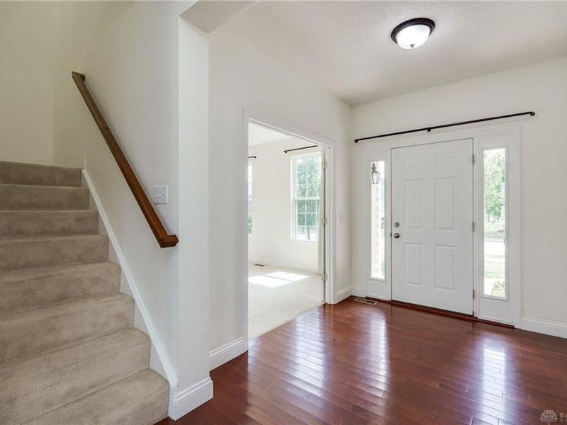 1023 McKinney Lane, Dayton, OH 45458 Photo 5