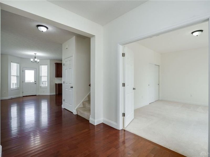 1023 McKinney Lane, Dayton, OH 45458 Photo 6