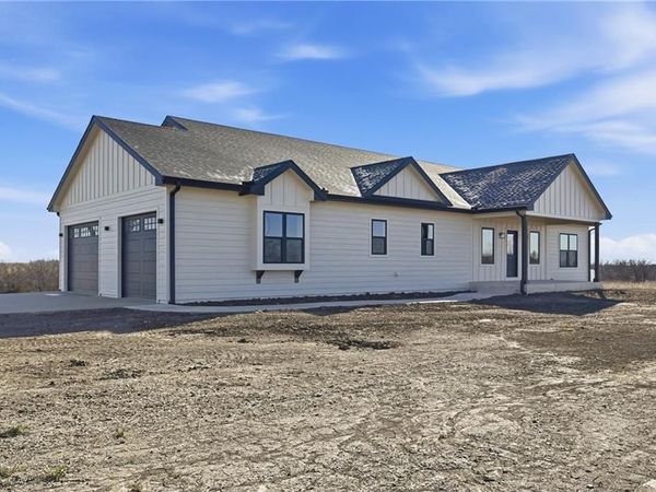 7406 SW Docking Road, Auburn, KS 66402