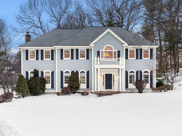 5 Palomino Drive, North Reading, MA 01864