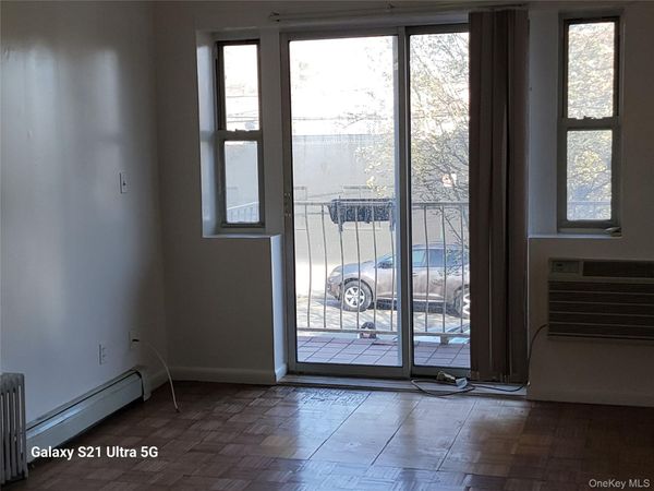 48-82 37th Street, Unit 2nd Fl, Long Island City, NY 11101