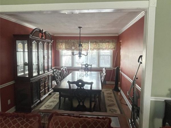 1070 Cramer Court, North Baldwin, NY 11510