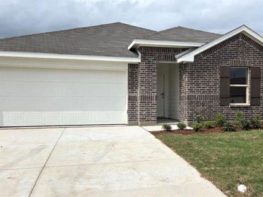 1020 FOXBURG Drive, Fort Worth, TX 76131