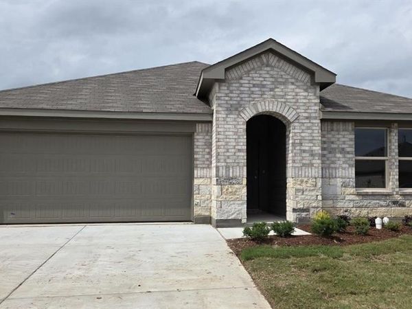 1024 FOXBURG Drive, Fort Worth, TX 76131