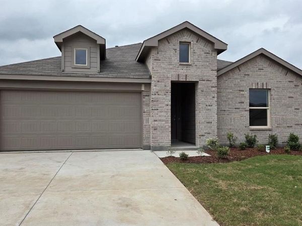 1008 FOXBURG Drive, Fort Worth, TX 76131