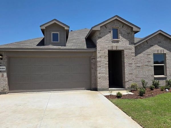 1008 FOXBURG Drive, Fort Worth, TX 76131