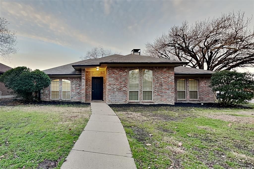 427 W Oak Street, Wylie, TX 75098 Main Photo