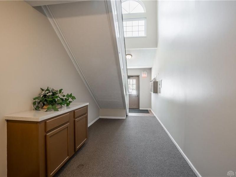 1610 Piper Lane, Unit 101, Dayton, OH 45440 Photo 3