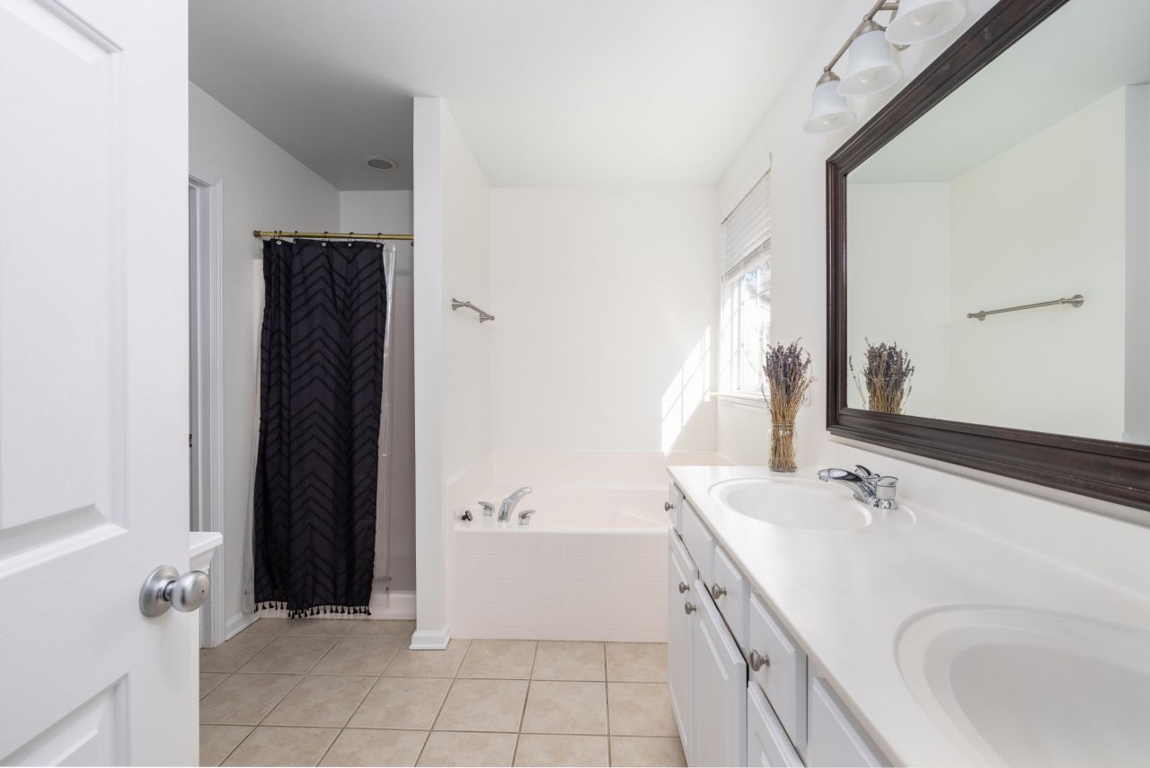 7552 Hawks Circle Photo 15