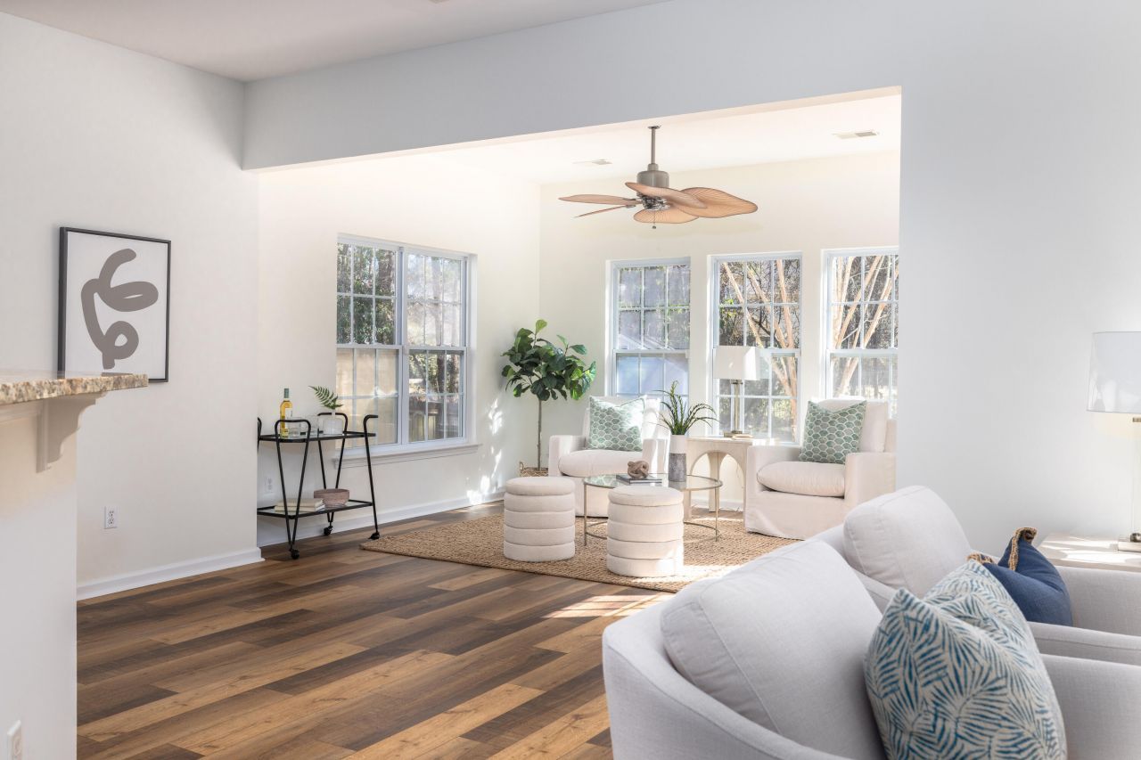 7552 Hawks Circle Photo 19