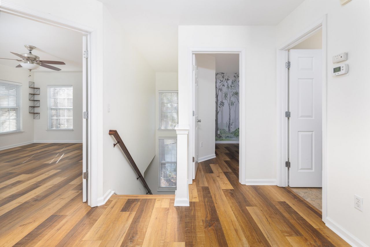 7552 Hawks Circle Photo 25