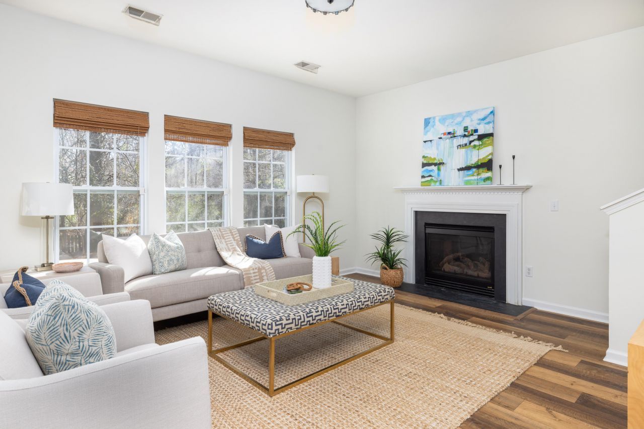 7552 Hawks Circle Photo 6