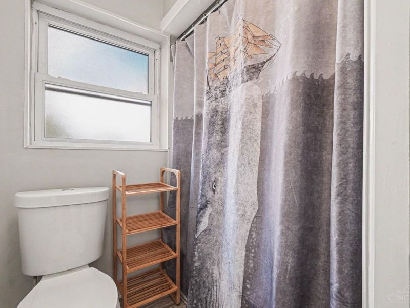 7719 Dearborn Avenue, Deer Park, OH 45236 Photo 13