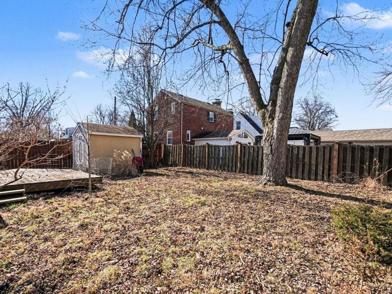 7719 Dearborn Avenue, Deer Park, OH 45236 Photo 22