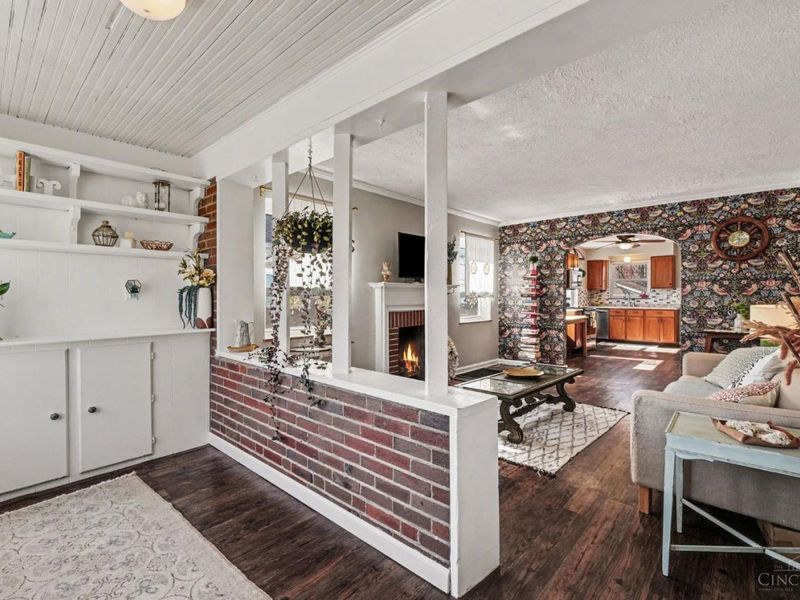 7719 Dearborn Avenue, Deer Park, OH 45236 Photo 3