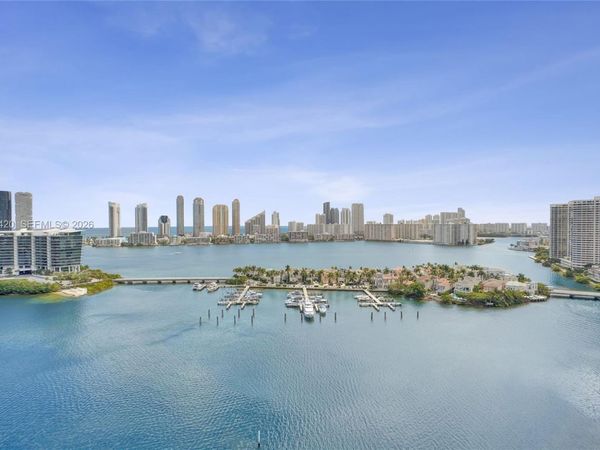 3201 NE 183rd St, Unit 2305, Aventura, FL 33160