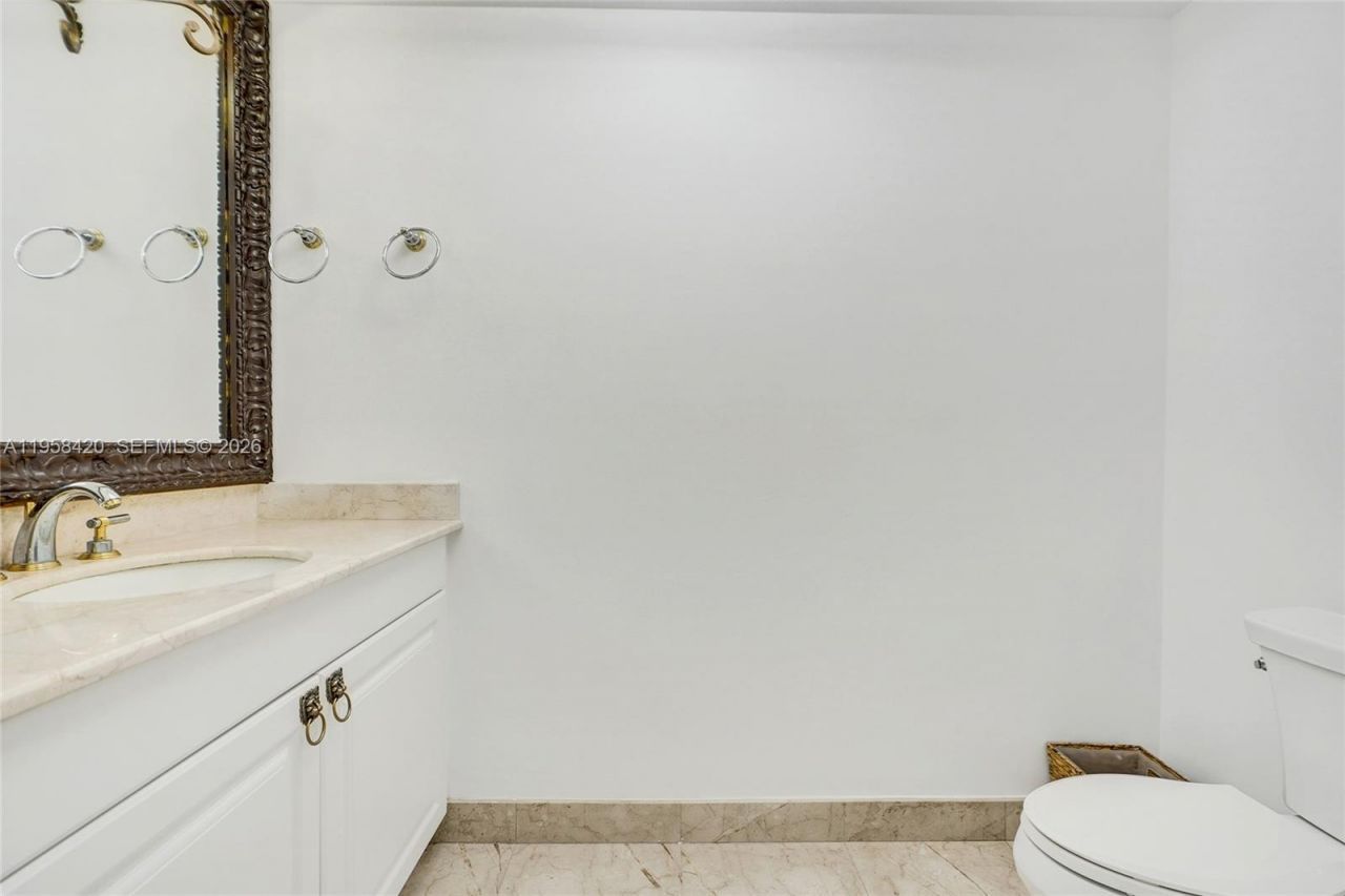 3201 NE 183rd St, Unit 2305, Aventura, FL 33160 Photo