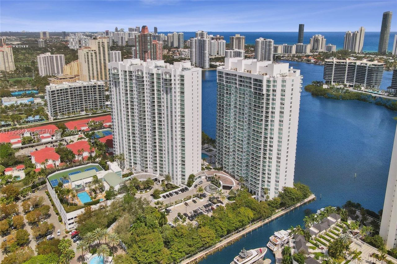 3201 NE 183rd St, Unit 2305, Aventura, FL 33160 Photo