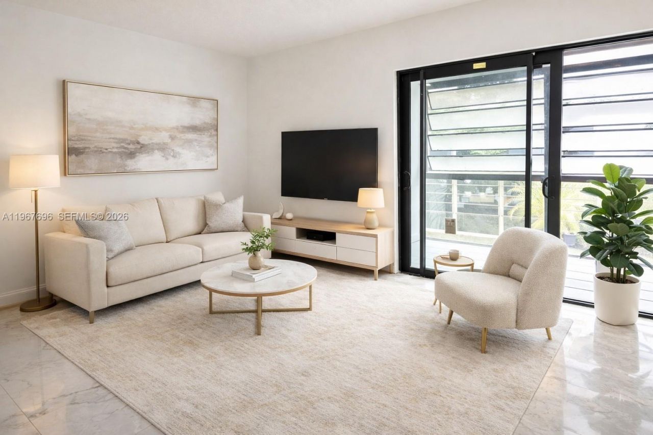 915 NE 199th St, Unit 206-15, Miami, FL 33179 Photo