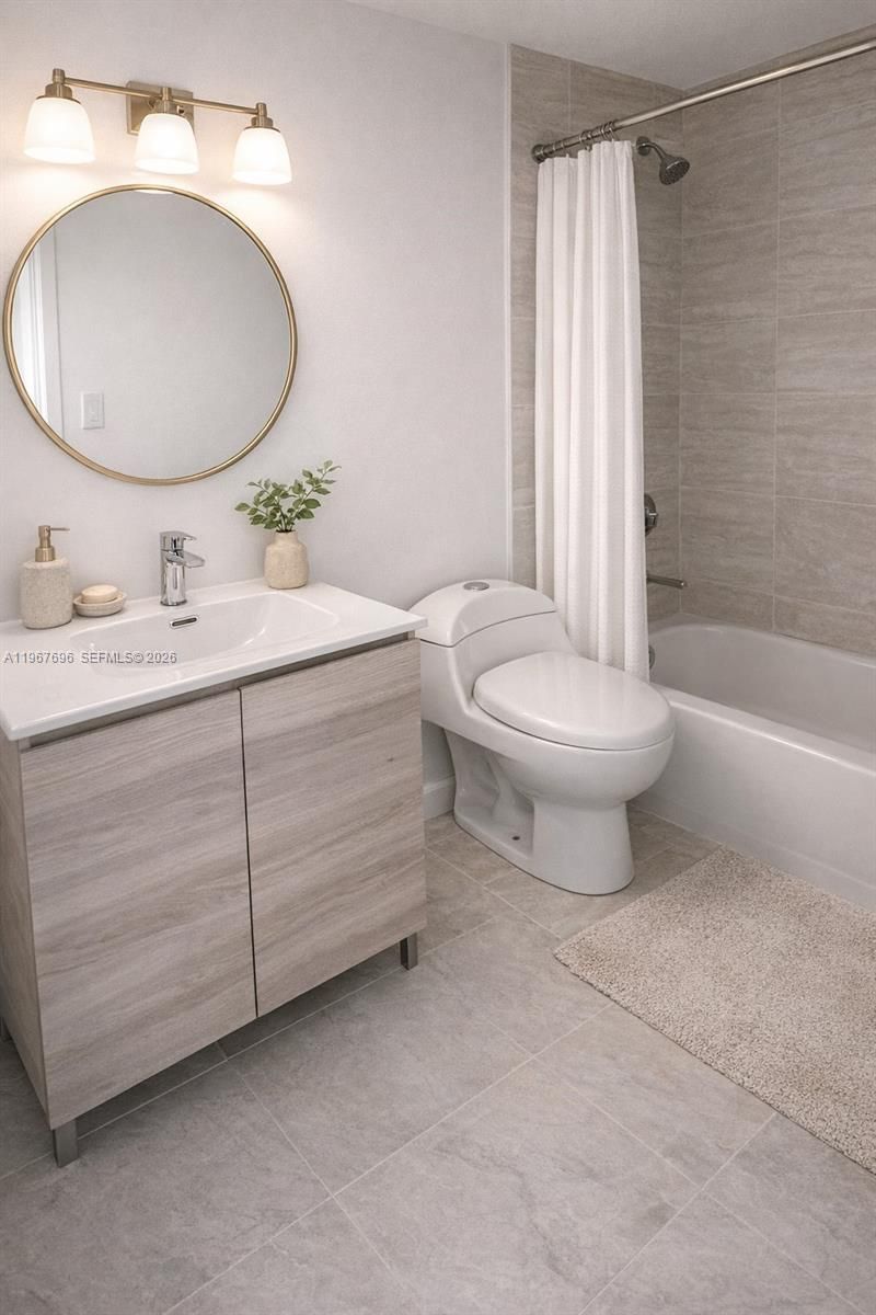 915 NE 199th St, Unit 206-15, Miami, FL 33179 Photo