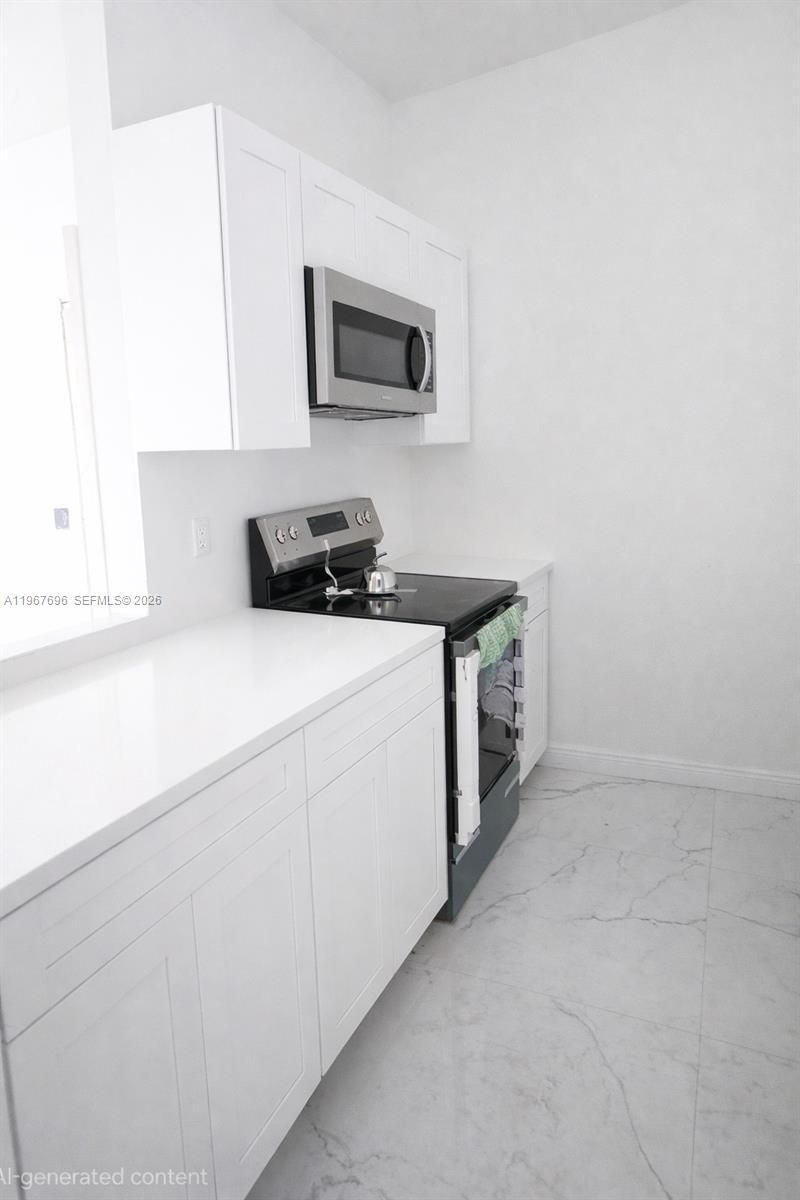 915 NE 199th St, Unit 206-15, Miami, FL 33179 Photo