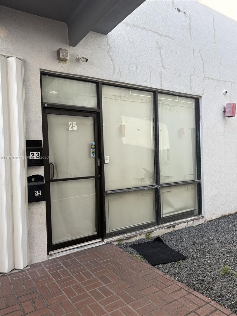 7311 NW 12th St, Unit 25, Miami, FL 33126 Photo