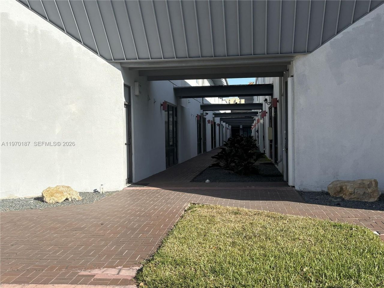 7311 NW 12th St, Unit 25, Miami, FL 33126 Photo