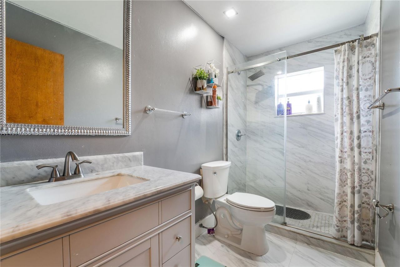 14526 SW 106th Ter , Miami, FL 33186 Photo