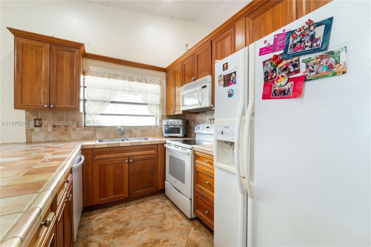 14526 SW 106th Ter , Miami, FL 33186 Photo