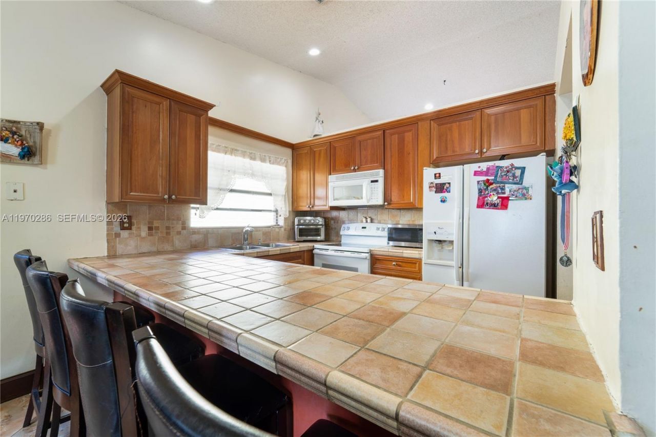 14526 SW 106th Ter , Miami, FL 33186 Photo