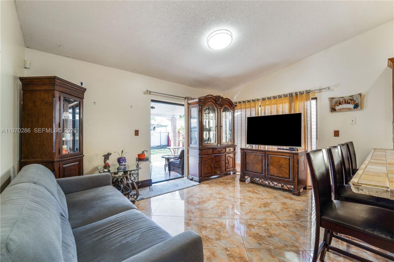 14526 SW 106th Ter , Miami, FL 33186 Photo