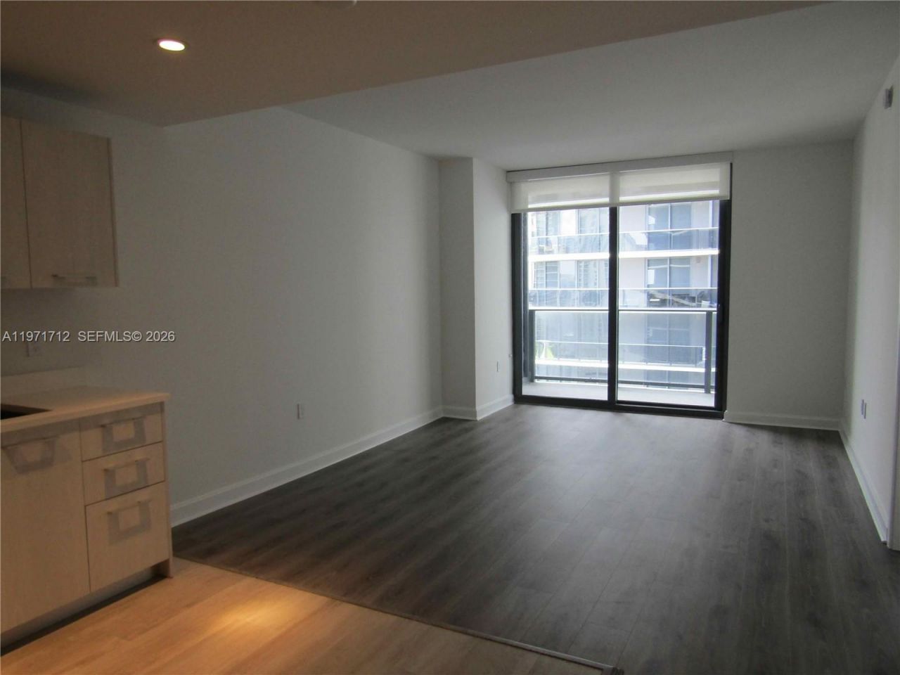 45 SW 9th St, Unit 2807, Miami, FL 33130 Photo