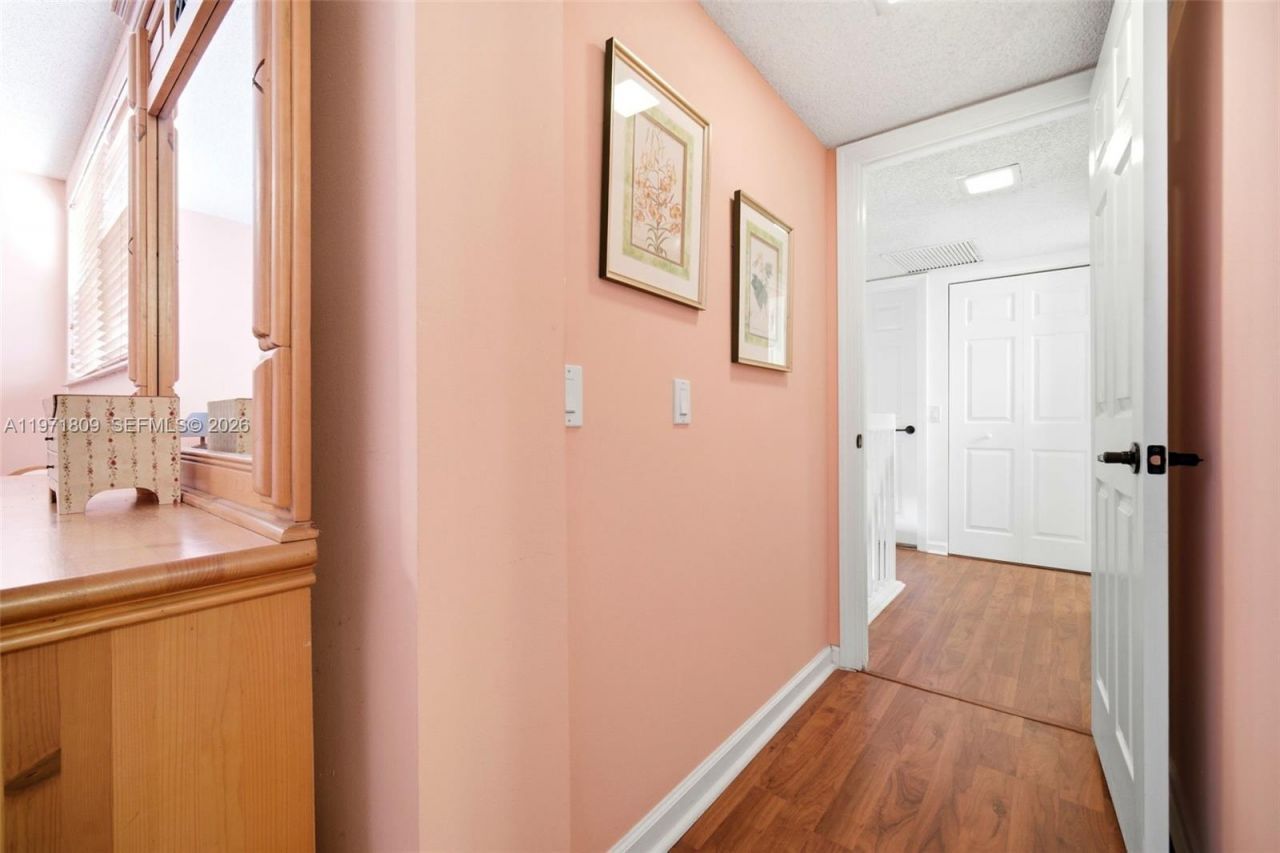 12399 NW 11th St, Pembroke Pines, FL 33026 Photo